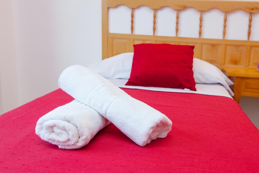 Apartamentos Puet Sant Antoni de Portmany Pokój zdjęcie