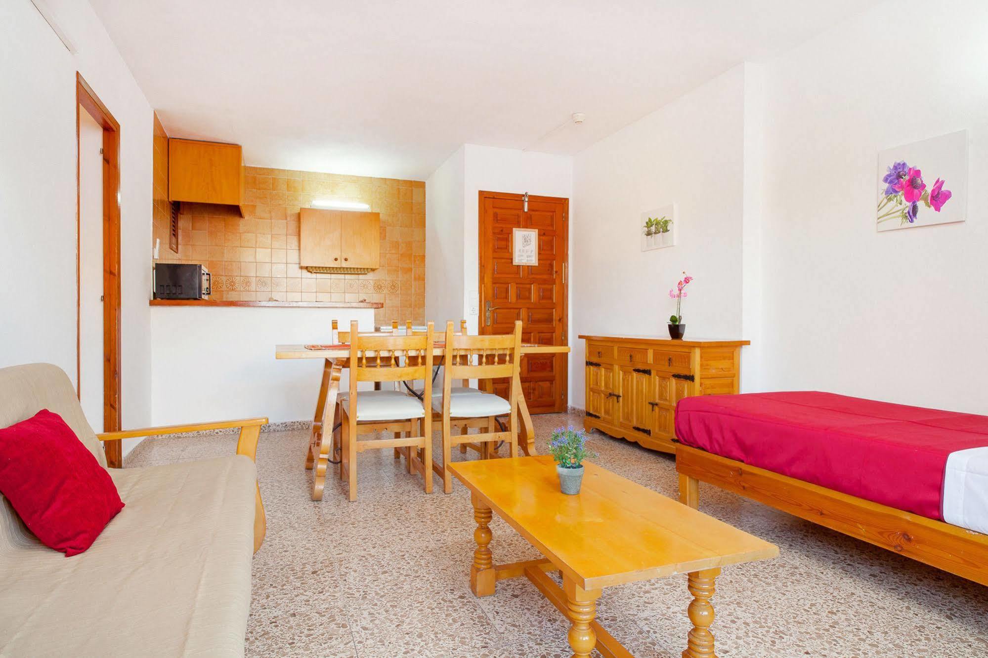 Apartamentos Puet Sant Antoni de Portmany Zewnętrze zdjęcie