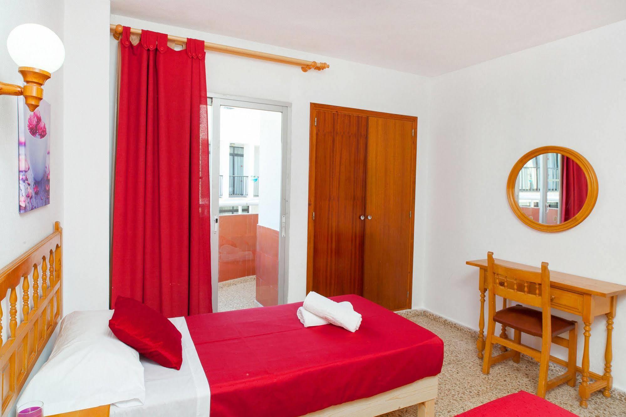 Apartamentos Puet Sant Antoni de Portmany Zewnętrze zdjęcie